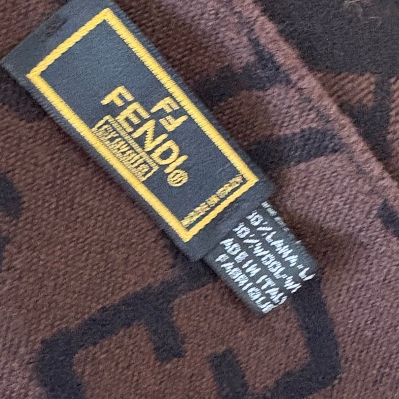 FENDI Wool  Brown warm scarves with logo accent - Picture 11 of 11